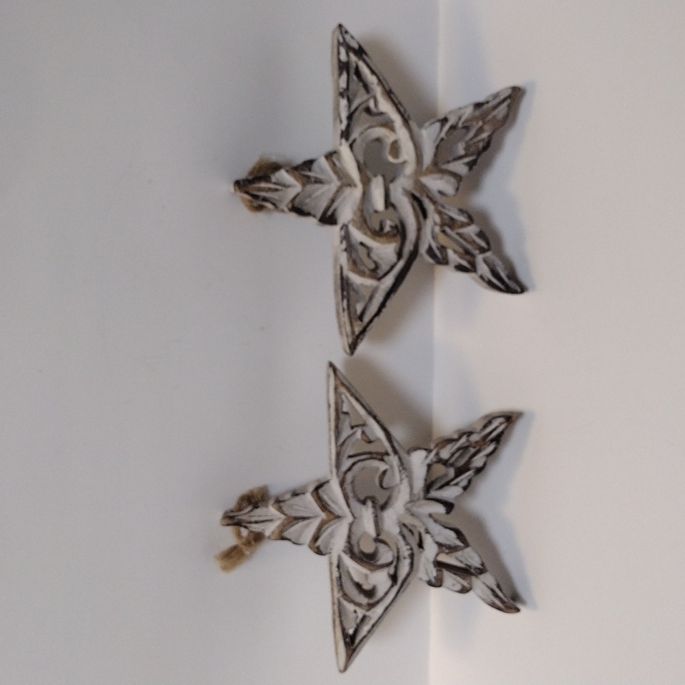 Wooden Stars farmhouse decor. Lot of 2